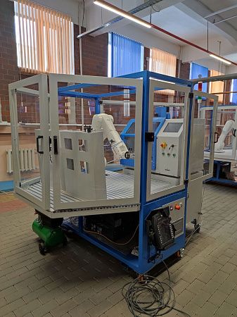 Лаборатория промышленной робототехники в Тульском государственном машиностроительном колледже имени Никиты Демидова
